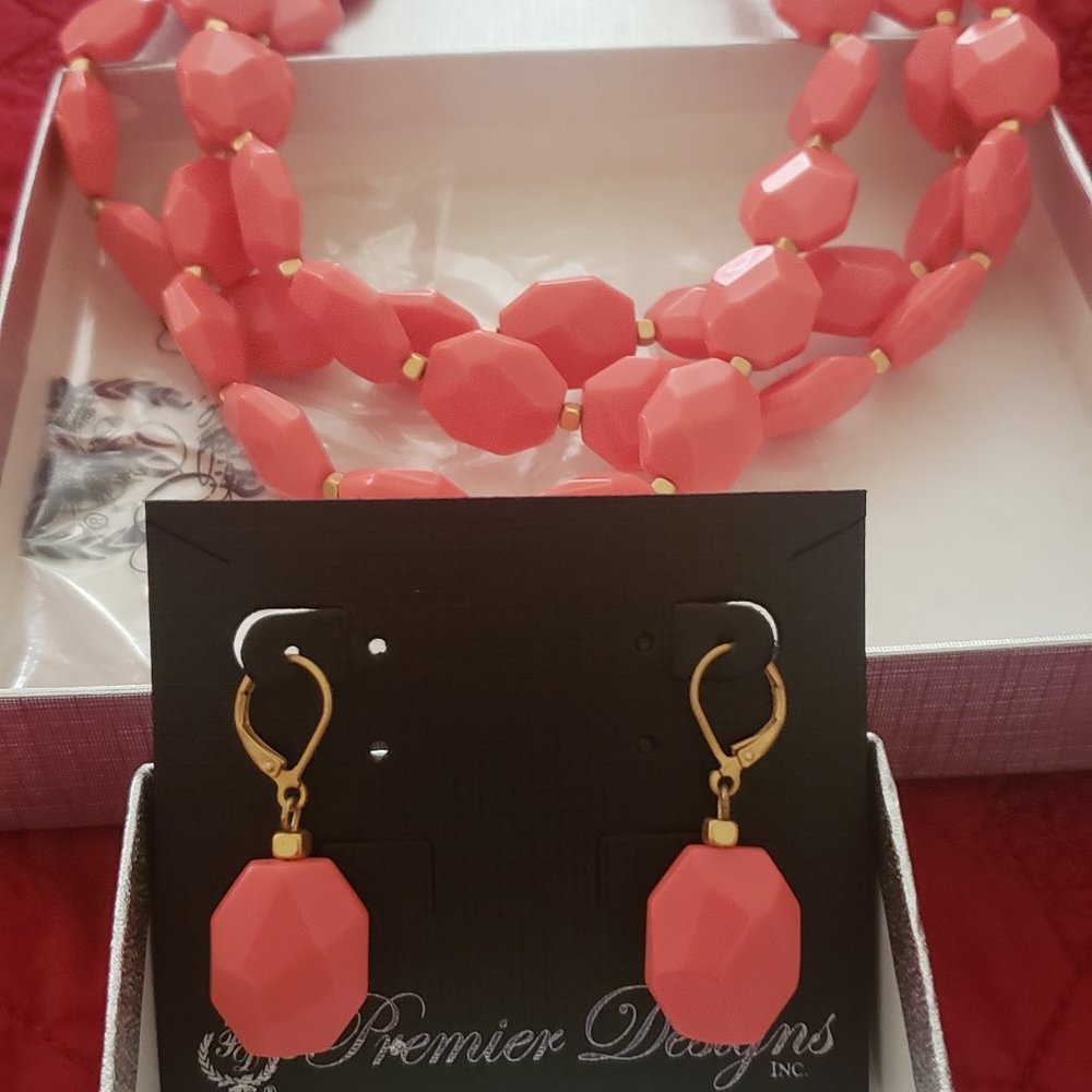 NWT Coral Necklace and Matching Earrings